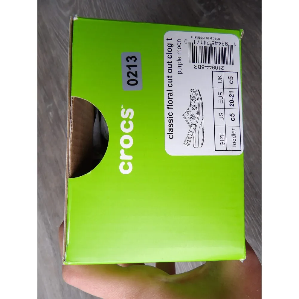 Crocs Floral Cut Out Kids Clogs size 5